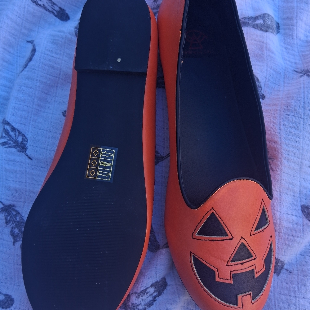 Halloween Orange Flats - Picture 2 of 4